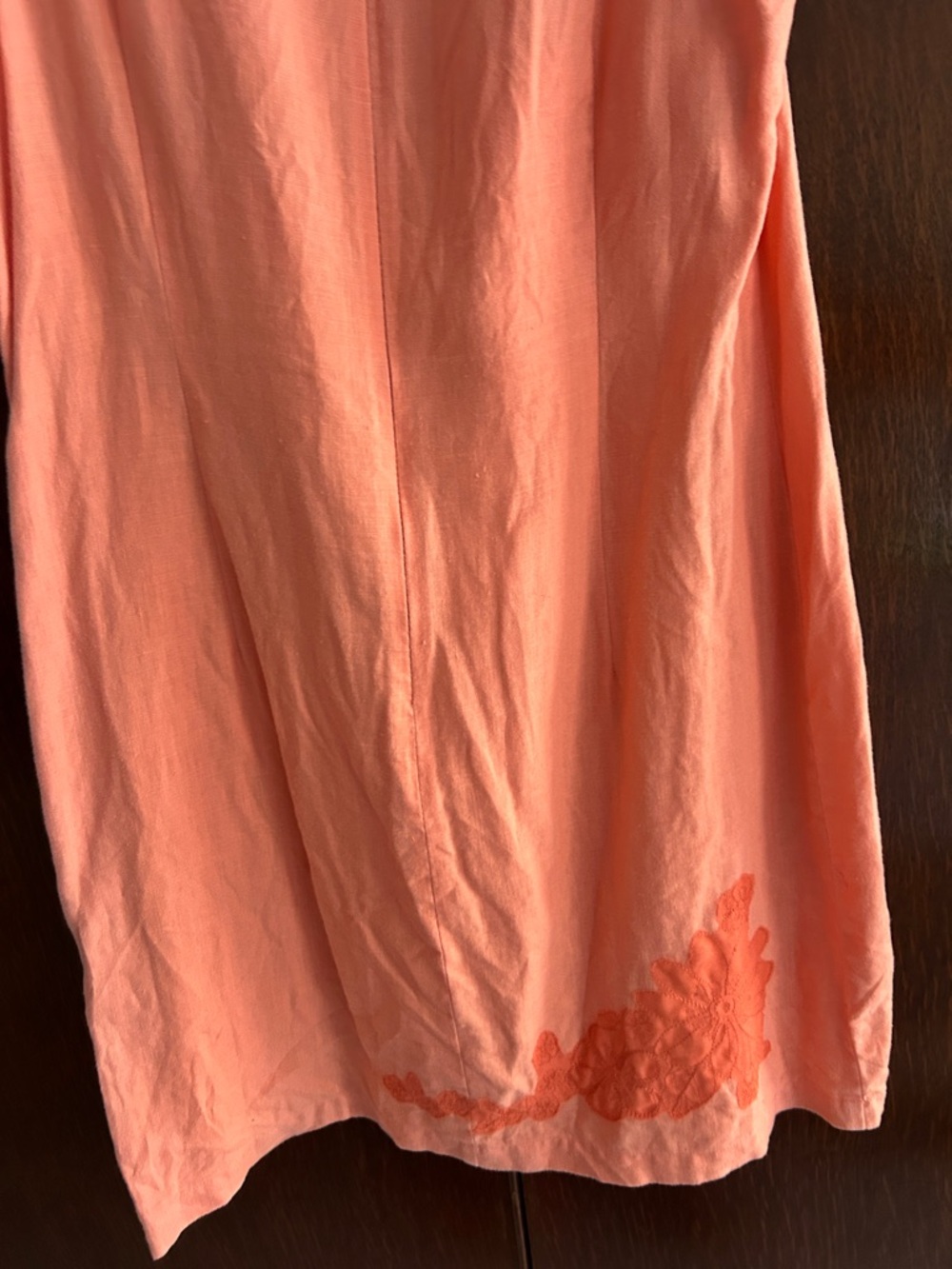 Vineyard Vines Peach Coral Sleeveless Shift Dress with Floral Appliqué - Picture 3 of 3